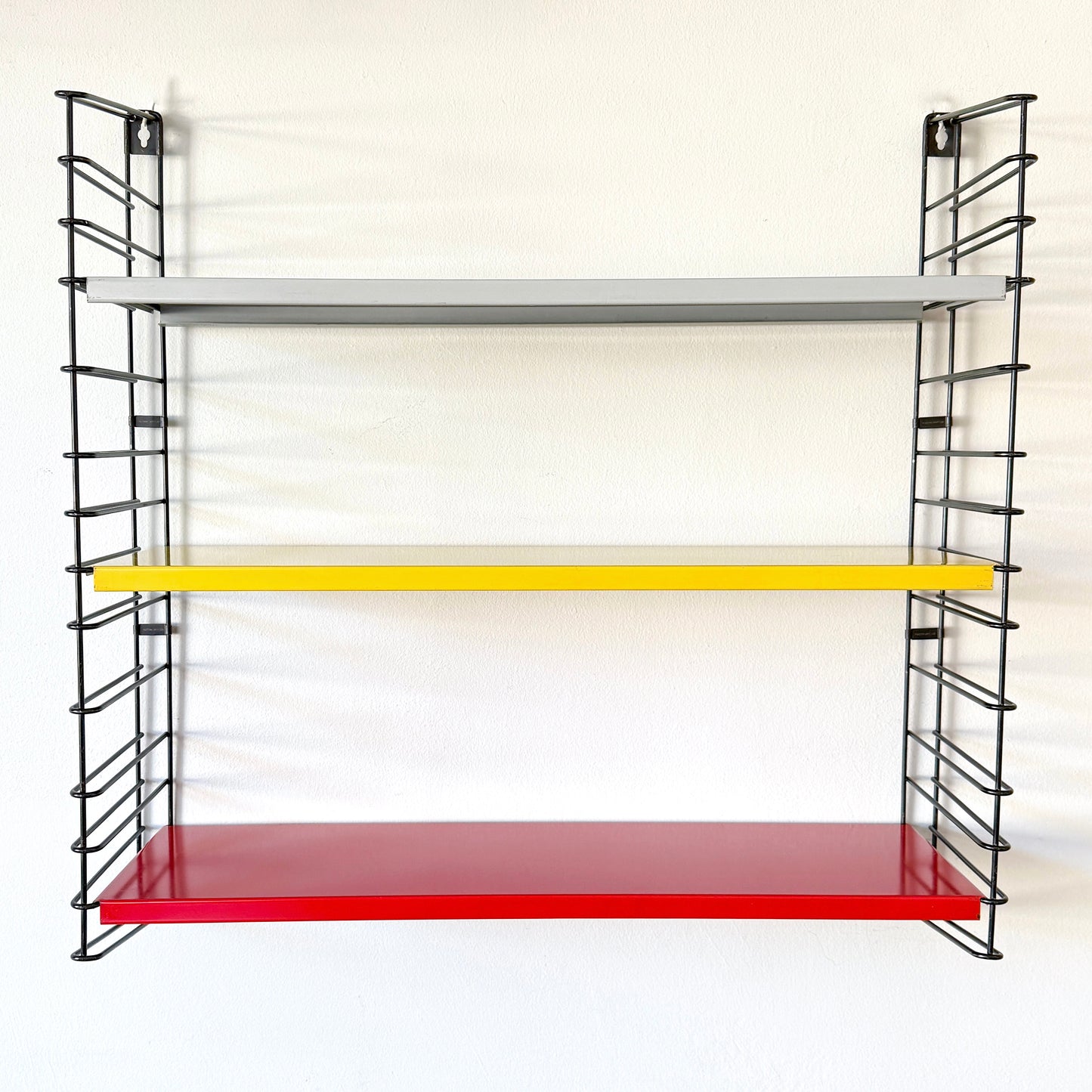 Vintage Tomado Wall Rack in Red, Yellow and Grey by Adriaan Dekker | Mid-Century Modern, 1970s