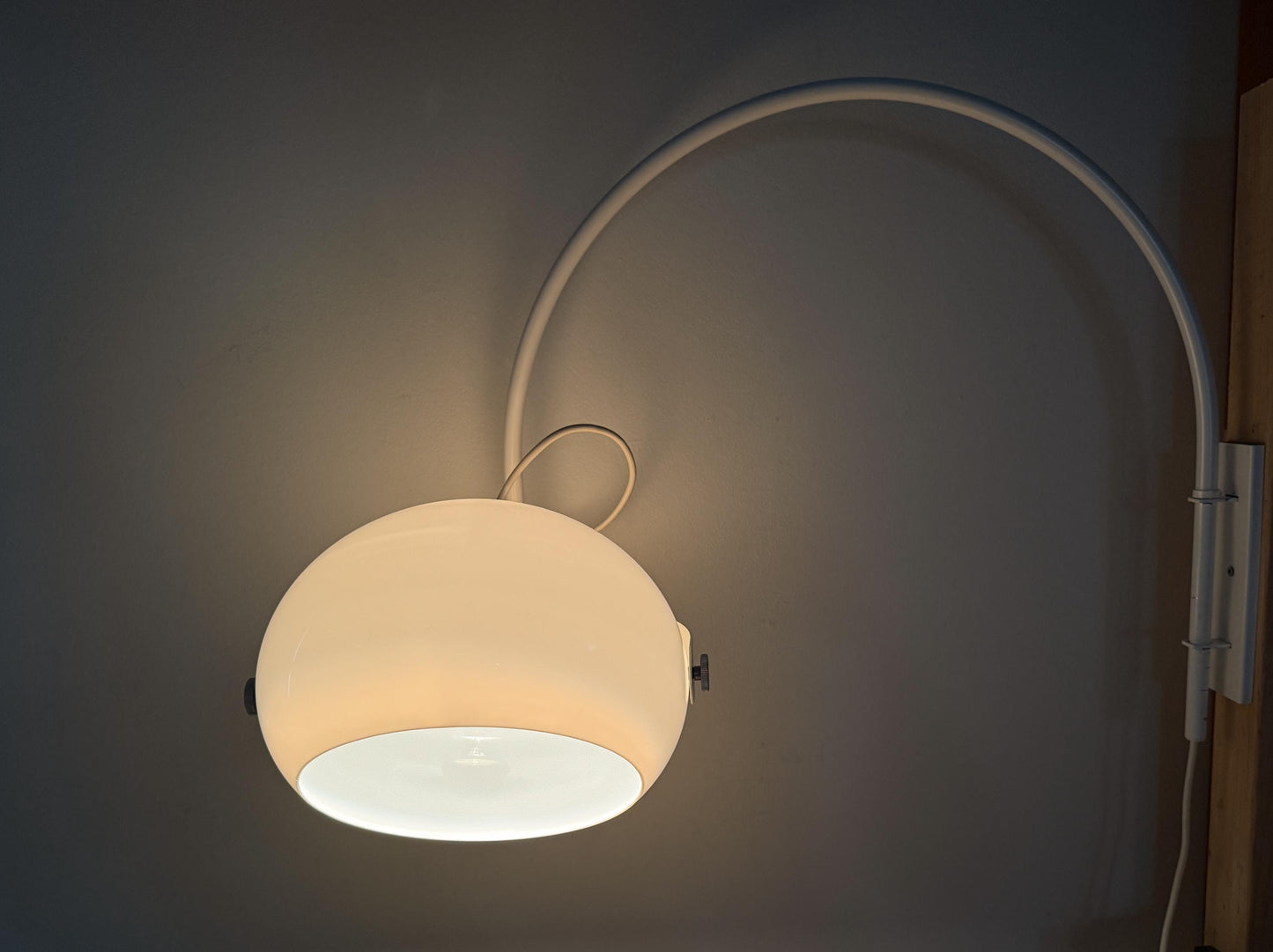 Dijkstra Mushroom Arc Wall Lamp | Mid-Century Space Age, 1970s