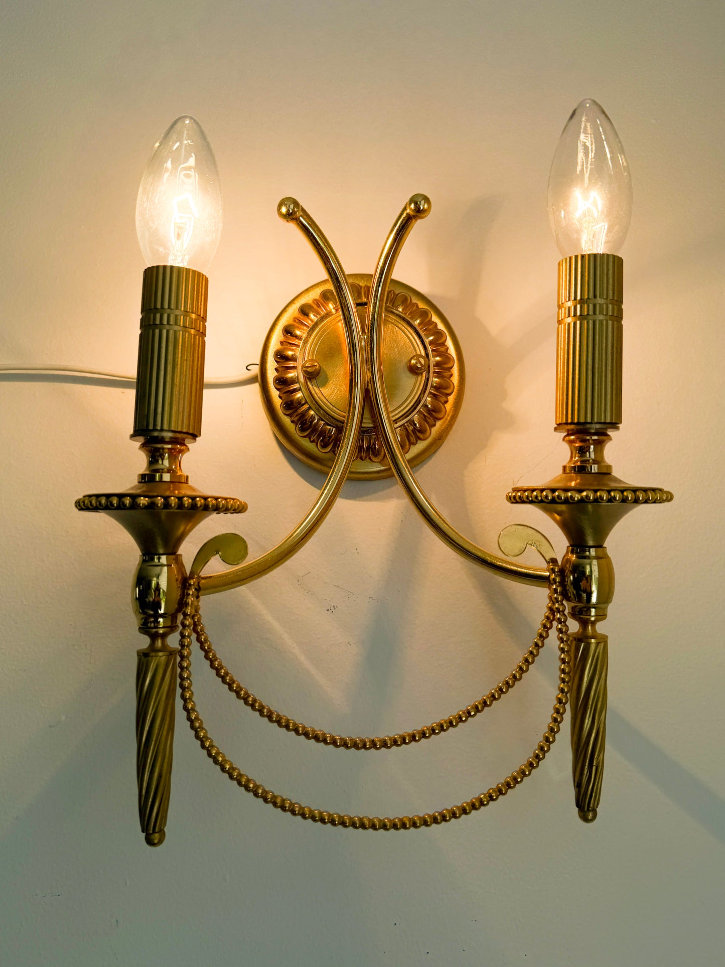 Vintage Pair of Gaetano Sciolari Double Wall Sconces in Gilt Brass | Hollywood Regency, 1960/70s
