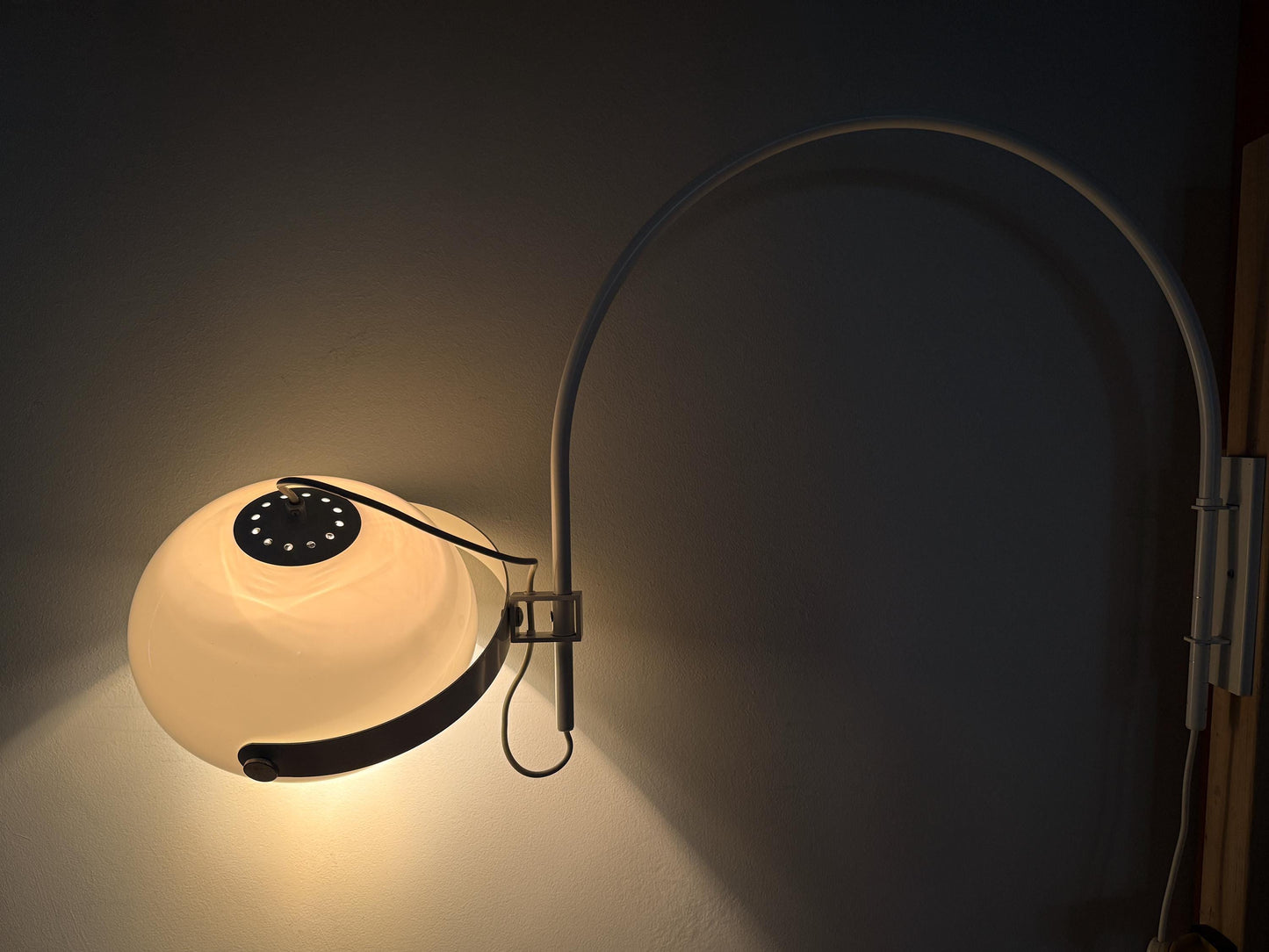 Dijkstra Mushroom Arc Wall Lamp | Mid-Century Space Age, 1970s