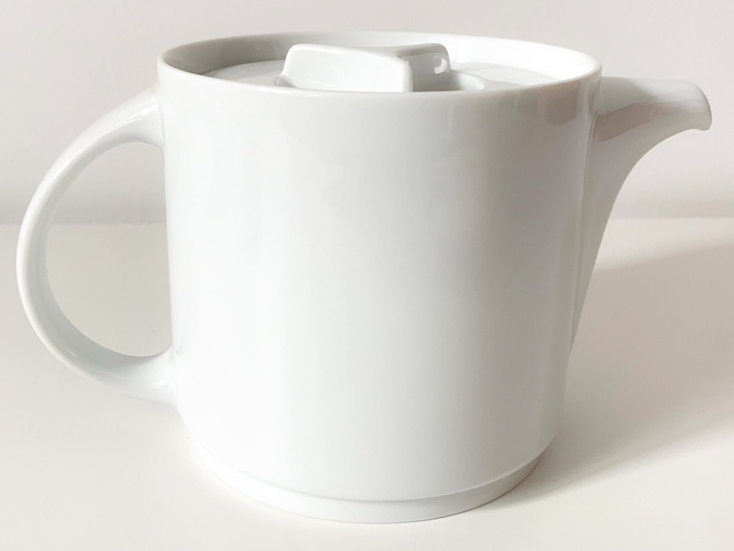 Vintage Thomas Rosenthal Eclipse Tea / Coffee Pot | Mid-Century, 1970s