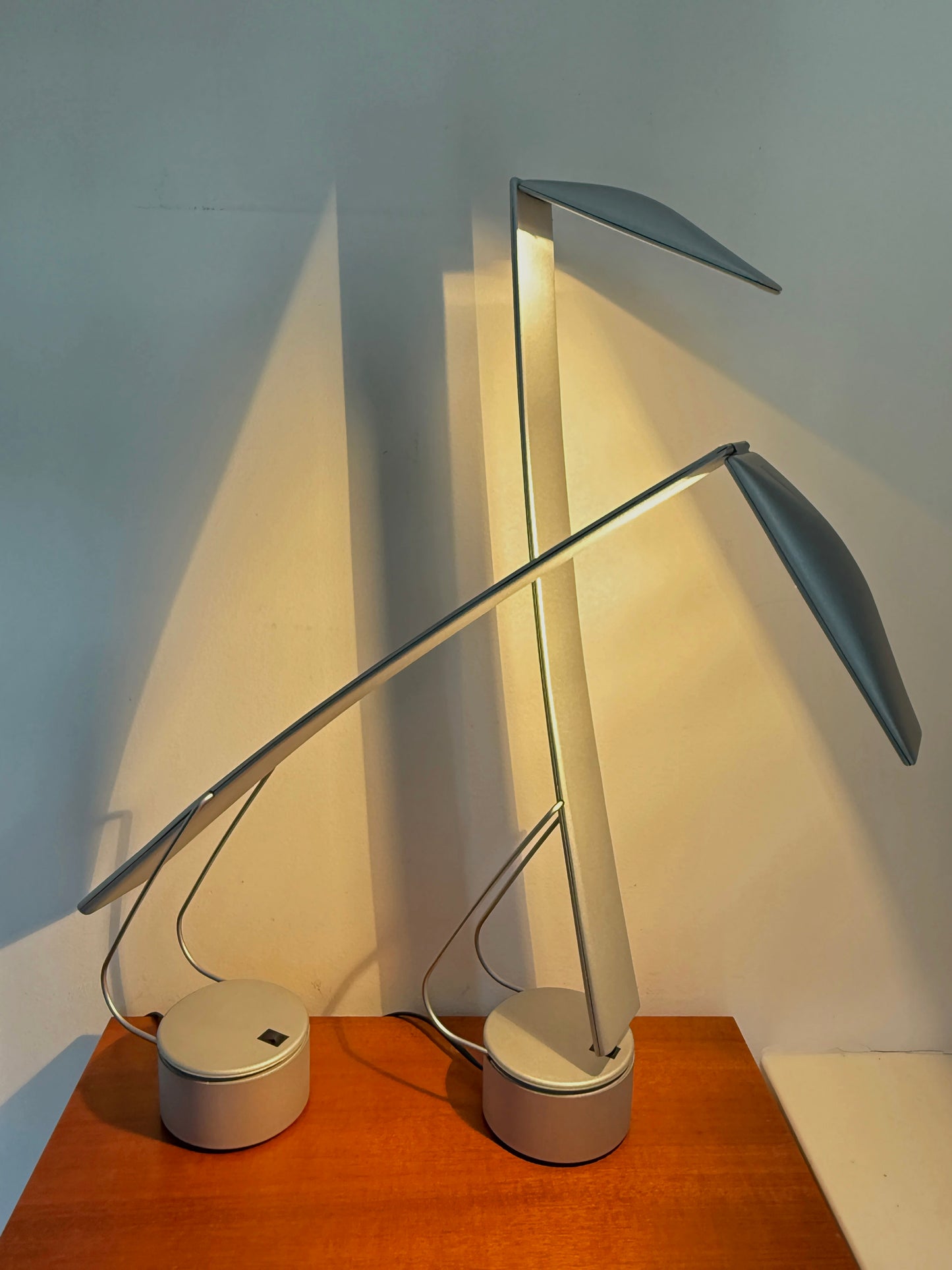 Vintage Italiana Luce Desk Lamp 'Dove' by Mario Barbaglia & Marco Colombo | Modern Italian, 1980s