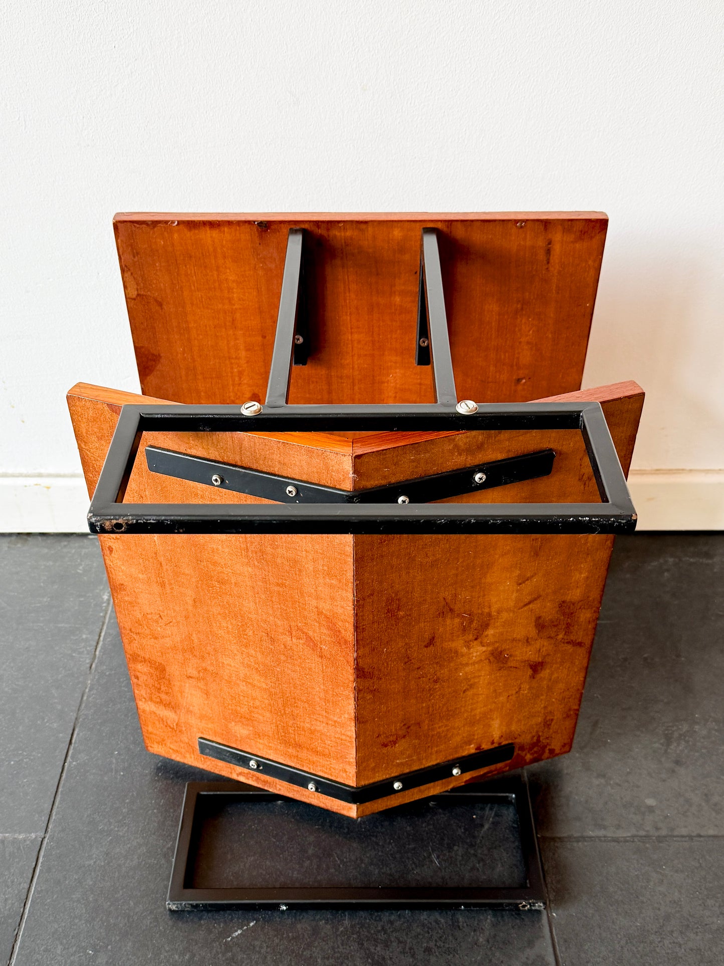 Vintage Mid-Century Modern Magazine Table in Wood and Black Metal | Modernist, Mid-20th century