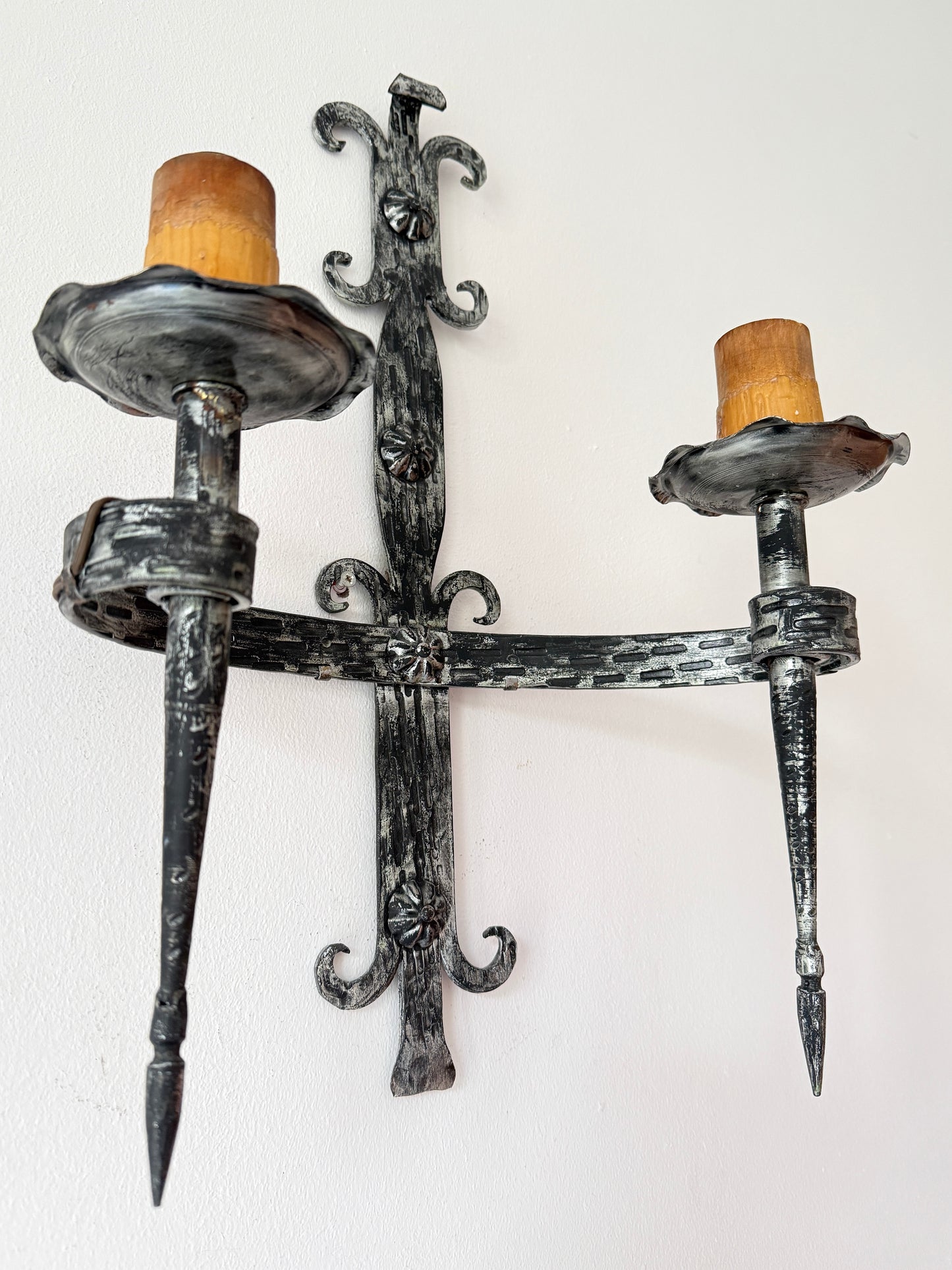 Vintage Wrought Iron Double Wall Sconce with Fleur-de-Lys Motif | Arts & Crafts, Mid-20th Century