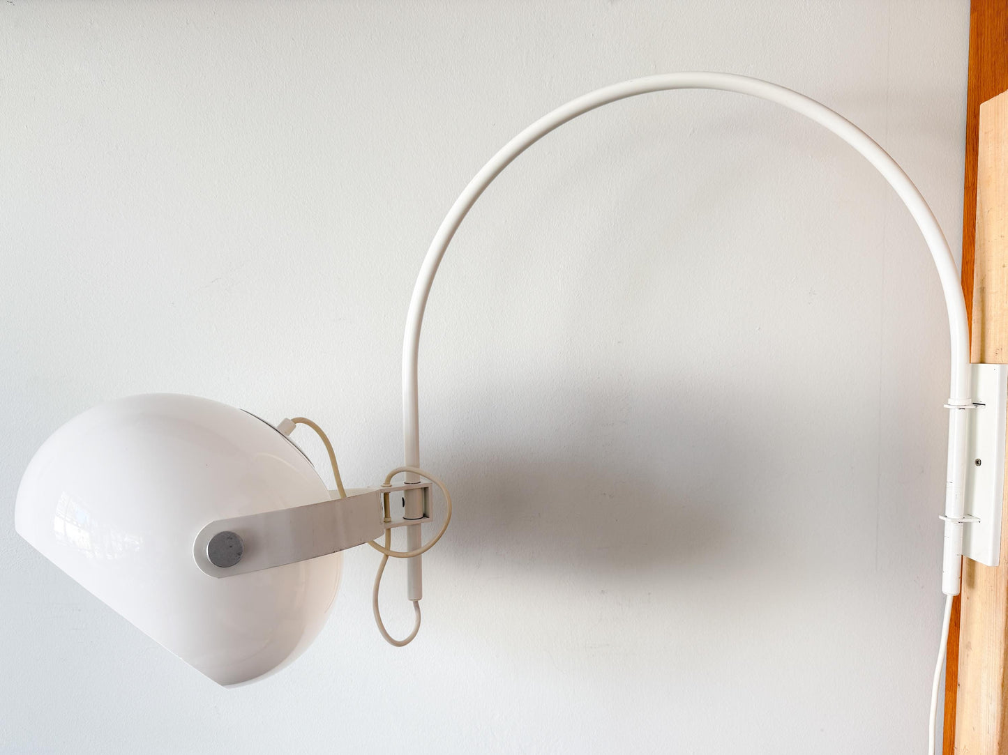 Dijkstra Mushroom Arc Wall Lamp | Mid-Century Space Age, 1970s
