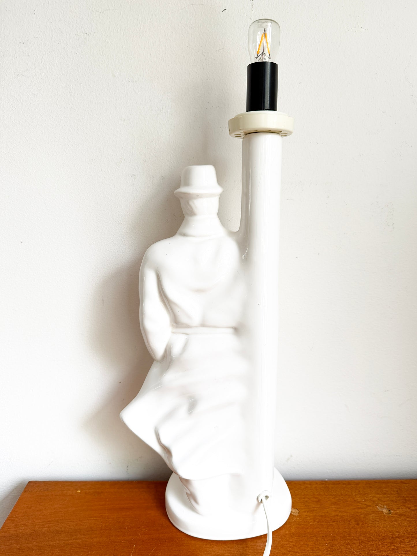 Vintage Ceramic Detective Table Lamp | Modernist, late 20th Century