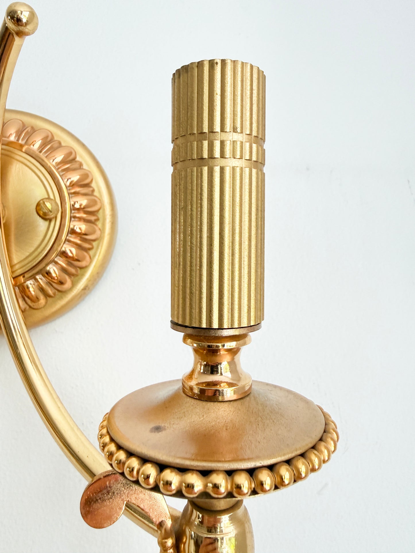 Vintage Pair of Gaetano Sciolari Double Wall Sconces in Gilt Brass | Hollywood Regency, 1960/70s