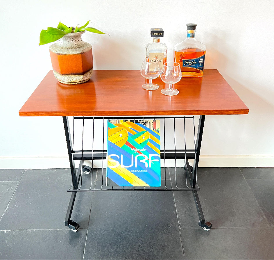 Vintage Mid-Century Wheeled TV Table / Trolley | Mid-Century Modern, 1960-70s