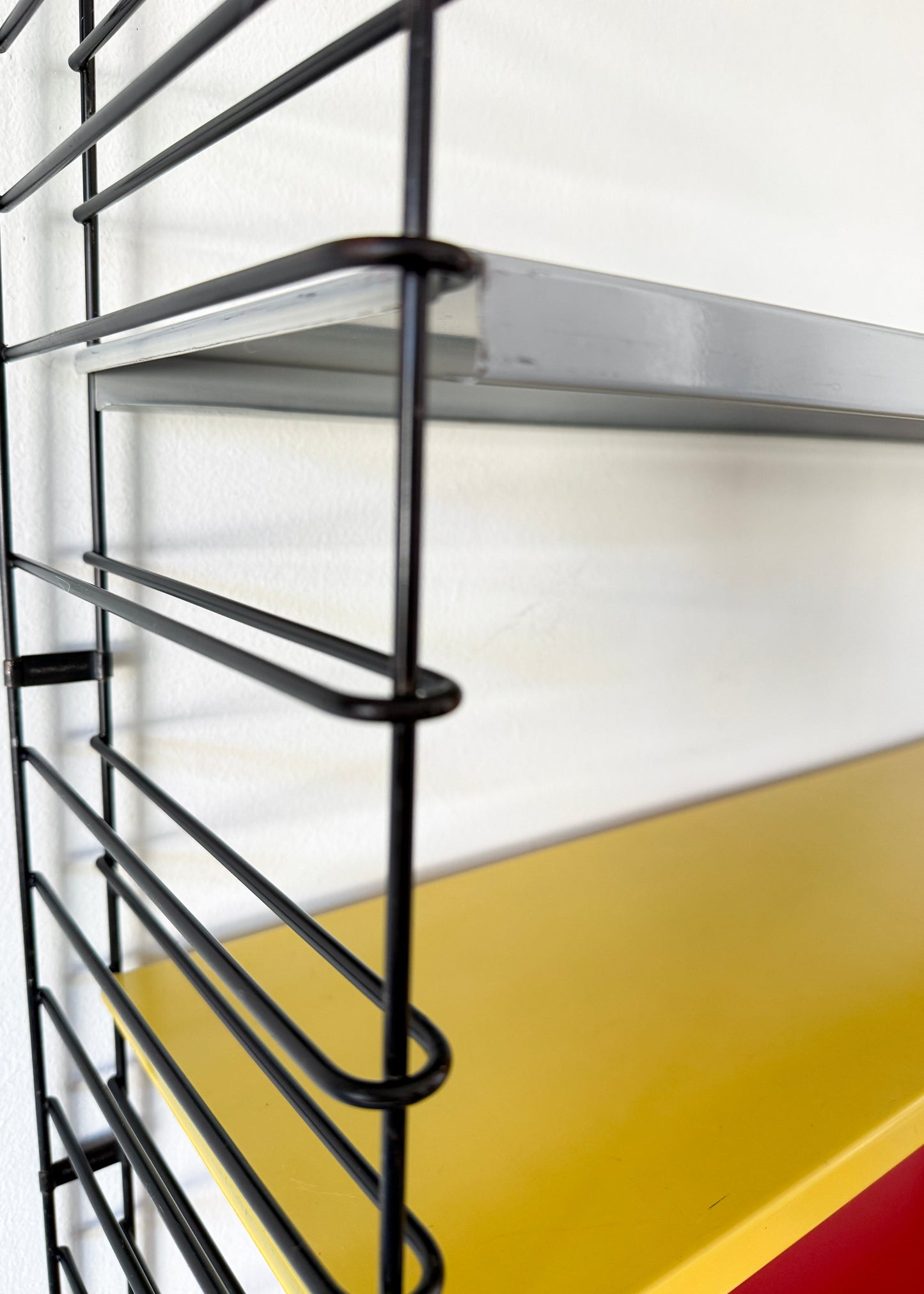 Vintage Tomado Wall Rack in Red, Yellow and Grey by Adriaan Dekker | Mid-Century Modern, 1970s