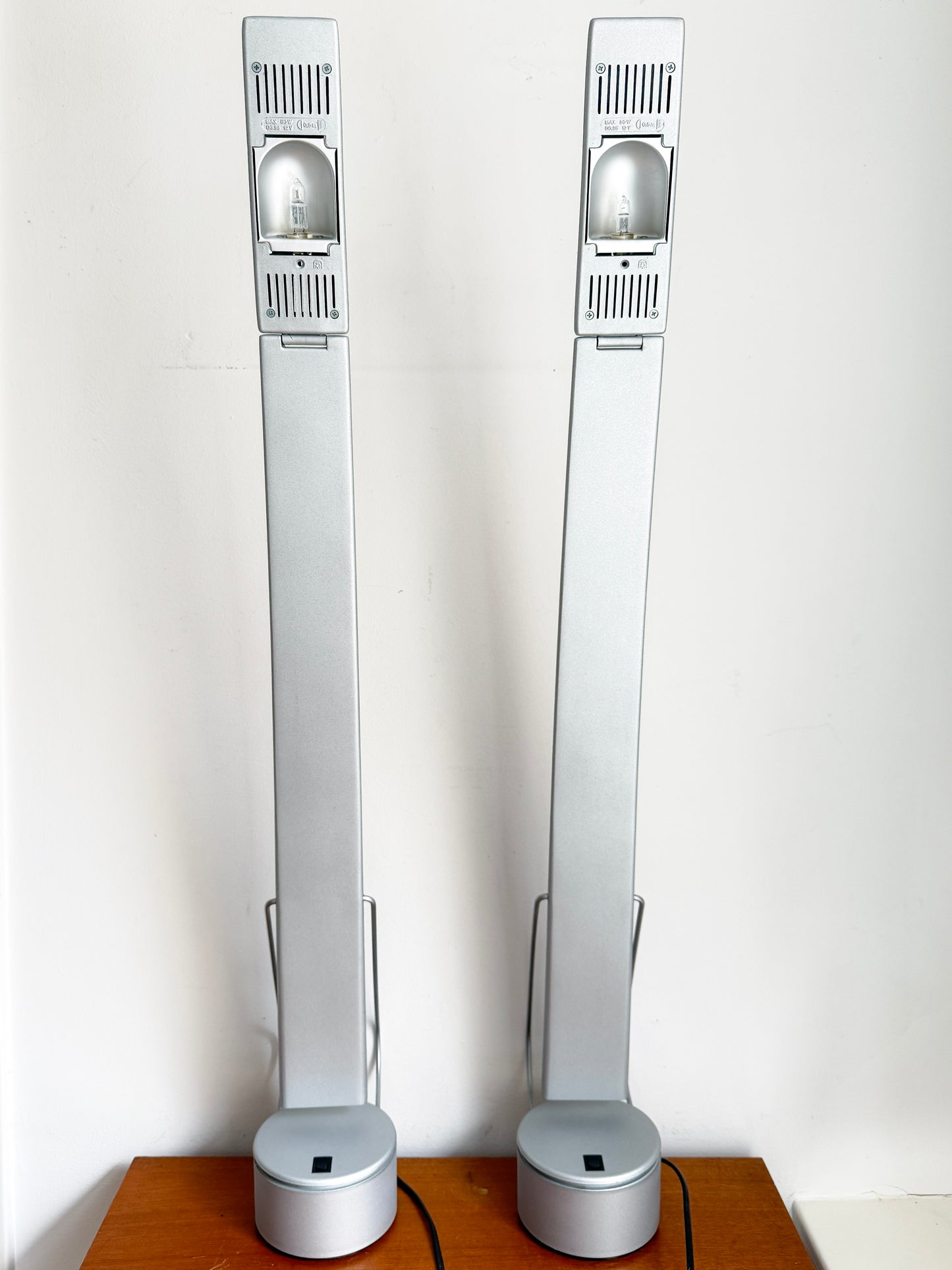 Vintage Italiana Luce Desk Lamp 'Dove' by Mario Barbaglia & Marco Colombo | Modern Italian, 1980s