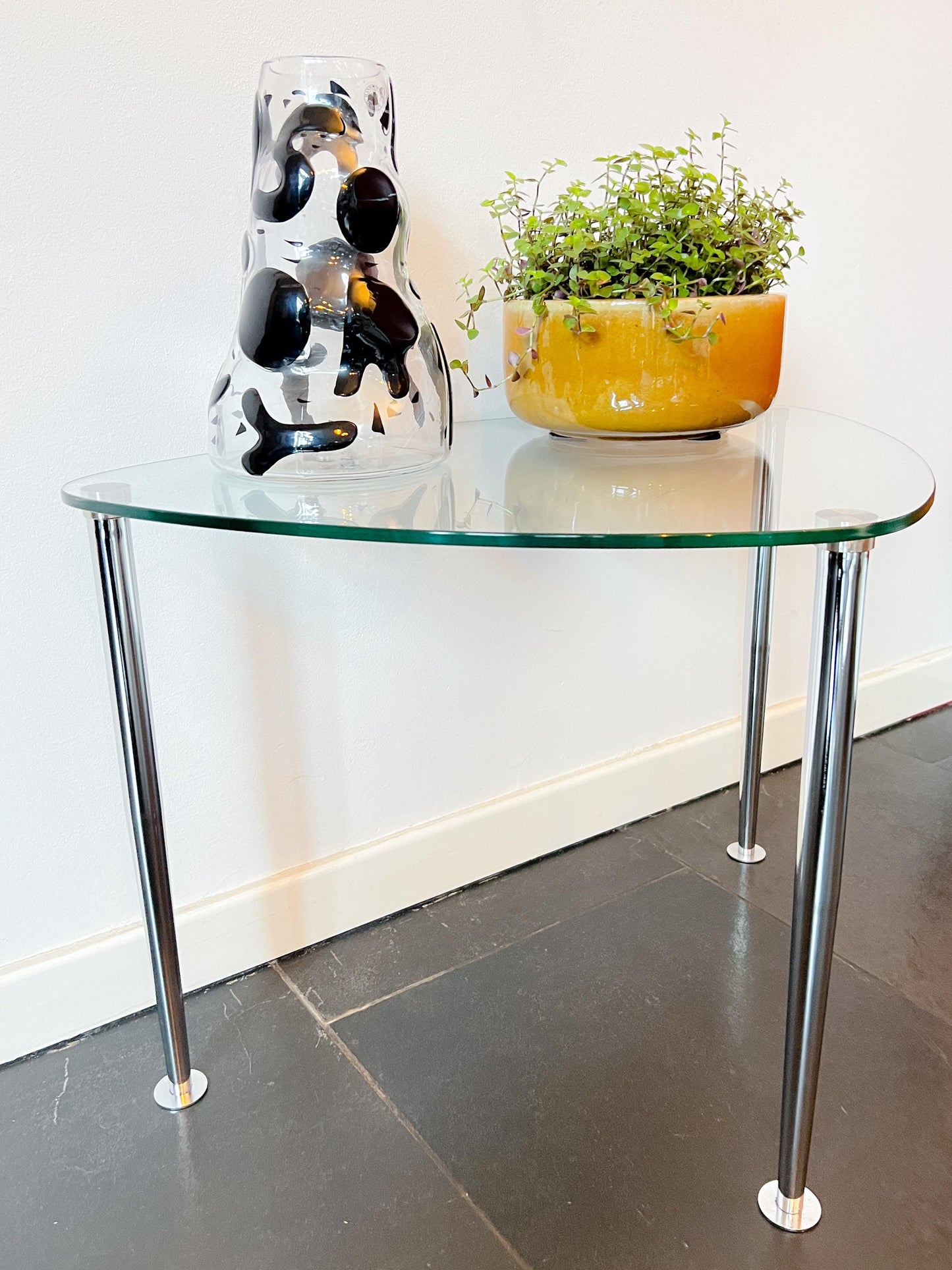 Vintage Triangular Coffee Table in Glass and Chrome | Minimalist Modernist, 1960/70s