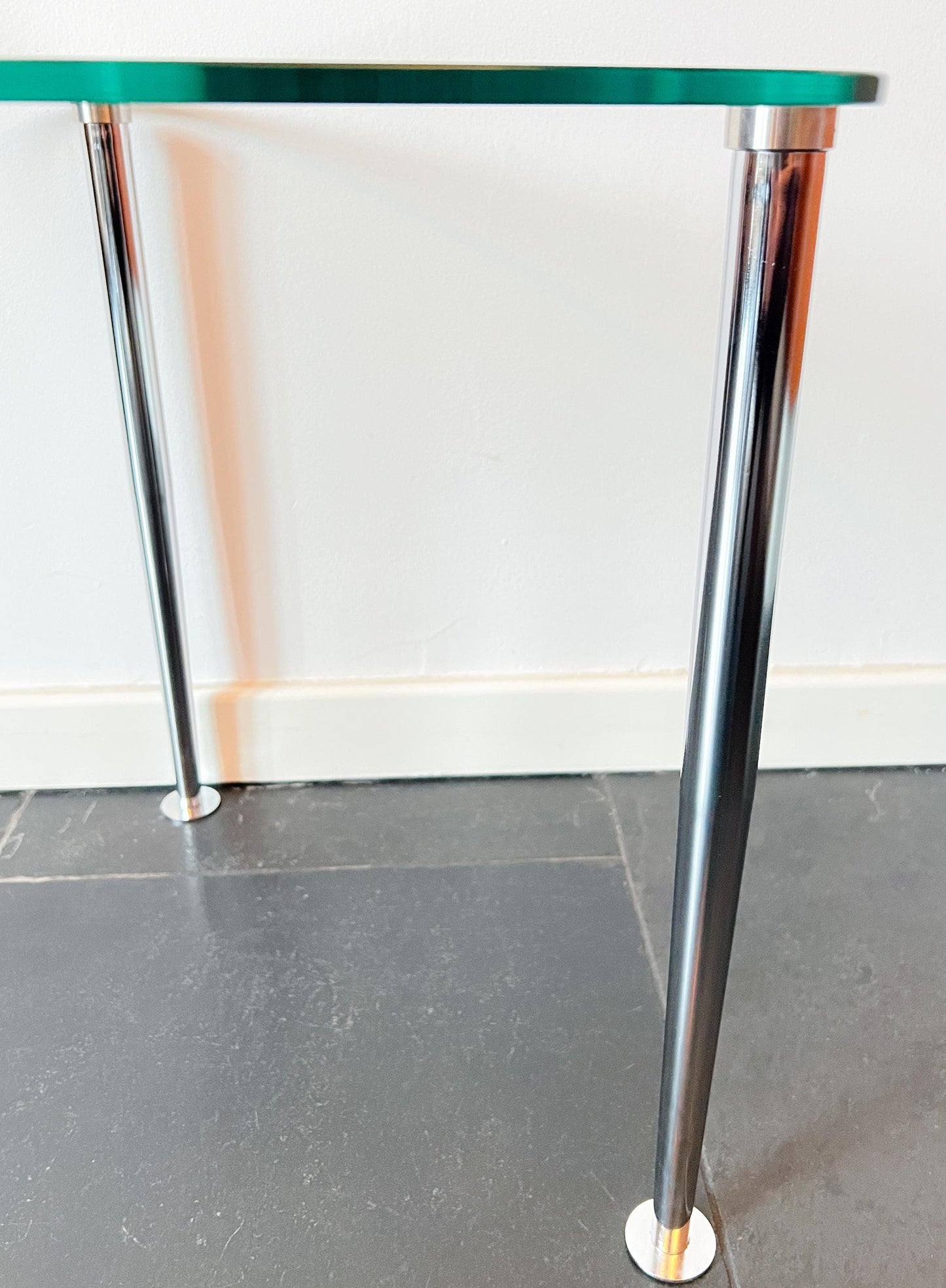 Vintage Triangular Coffee Table in Glass and Chrome | Minimalist Modernist, 1960/70s