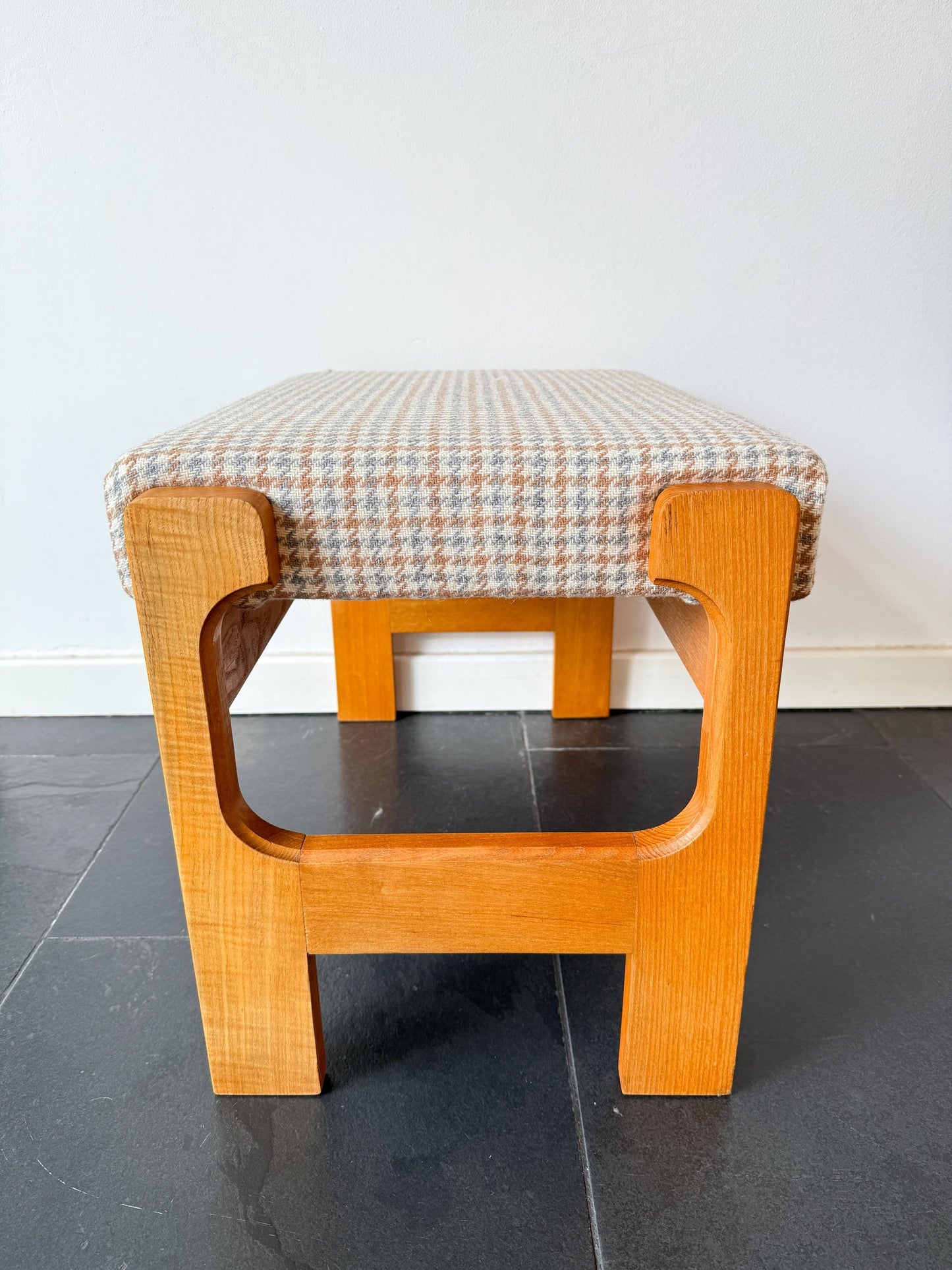 Vintage Mid-Century Footstool in Wood and Wool | Modern Scandinavian, 1970s
