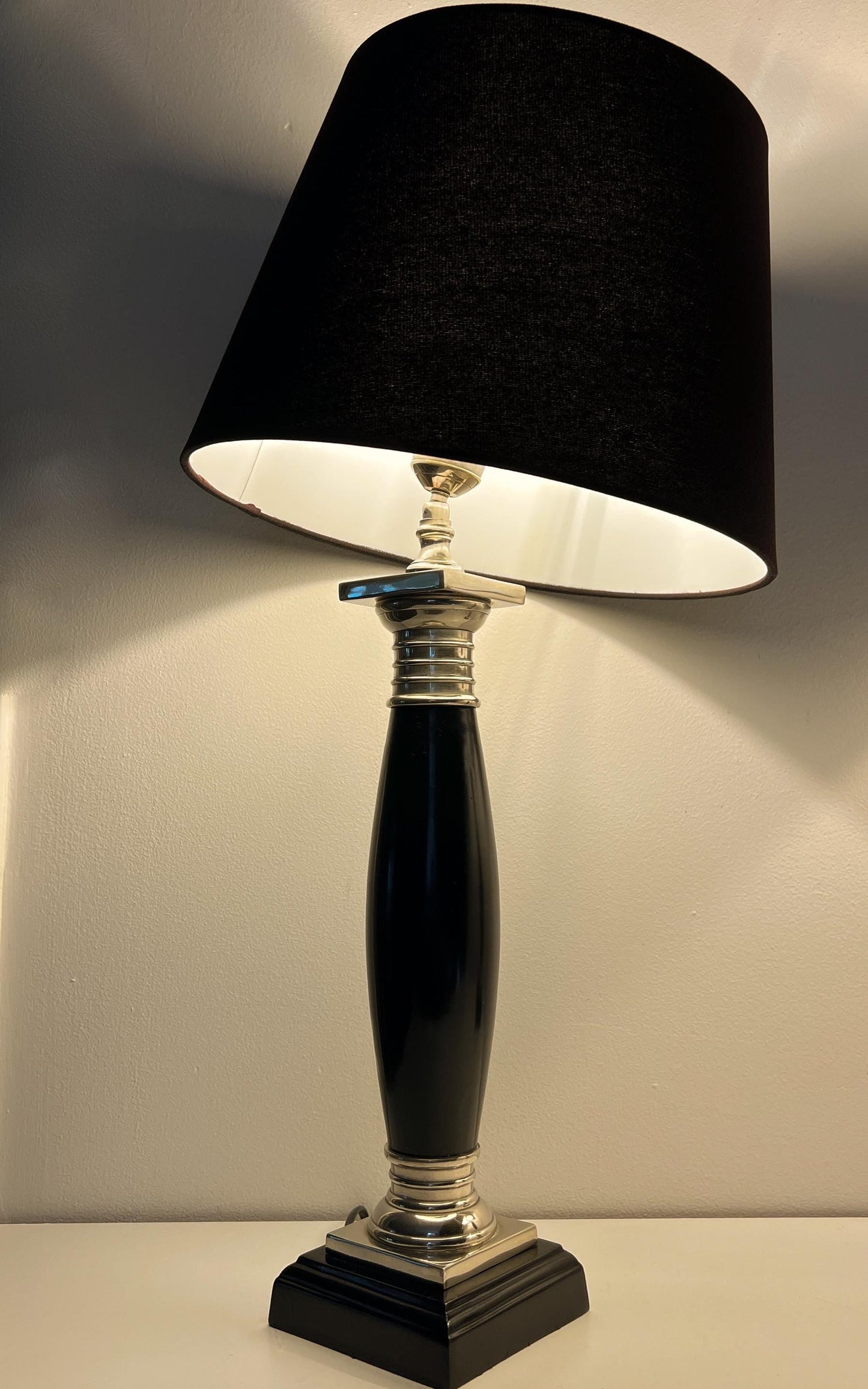 Pair of XXL Vintage Table Lamps by Colmore | Hollywood Regency / Empire Style