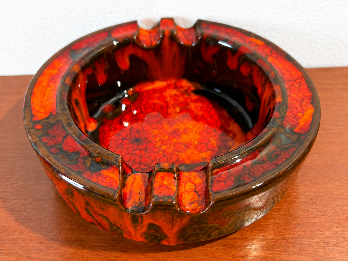 Vintage Fat Lava Ceramic Ashtray | Mid-Century Modern, 1960/70s