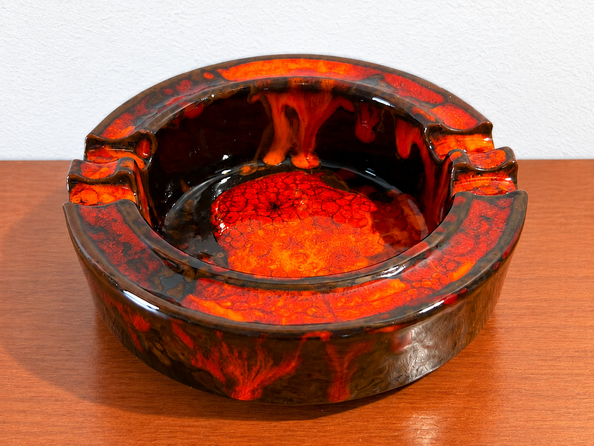 Vintage Fat Lava Ceramic Ashtray | Mid-Century Modern, 1960/70s