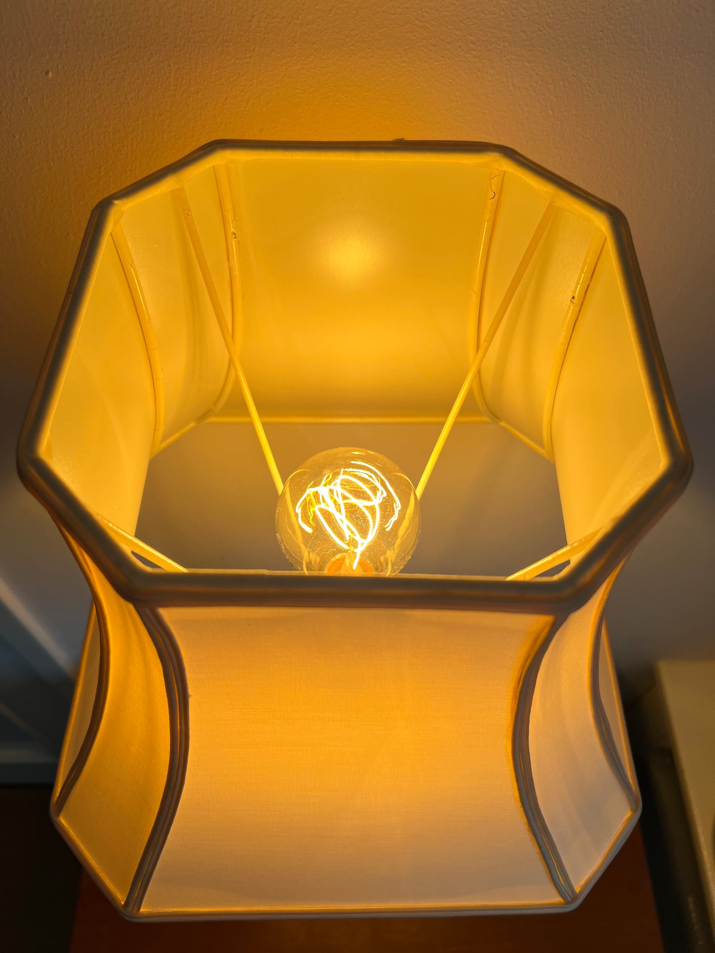 Vintage XL Brass Table Lamp by Kullmann | Mid-Century Empire Style, 1970s