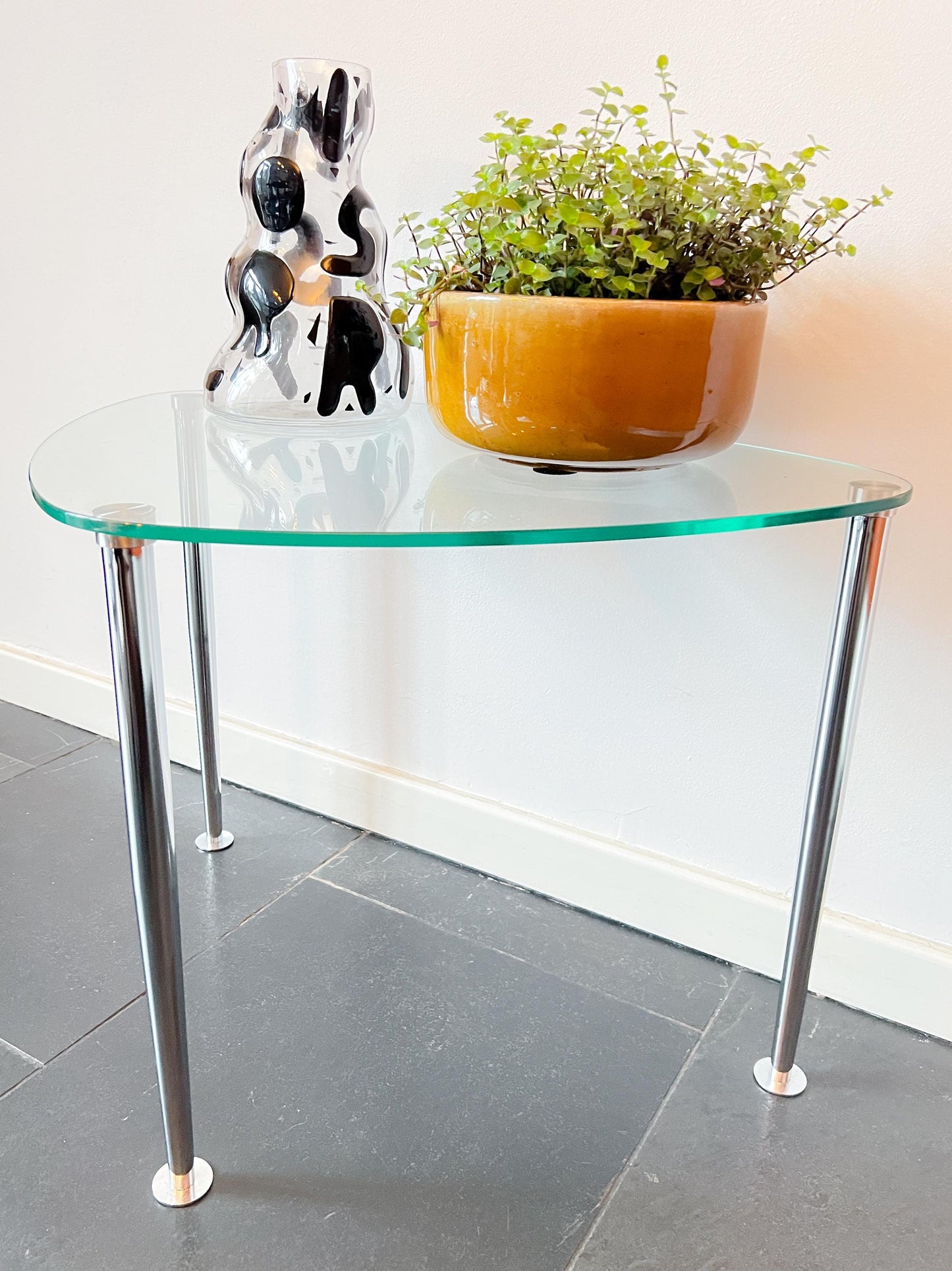 Vintage Triangular Coffee Table in Glass and Chrome | Minimalist Modernist, 1960/70s