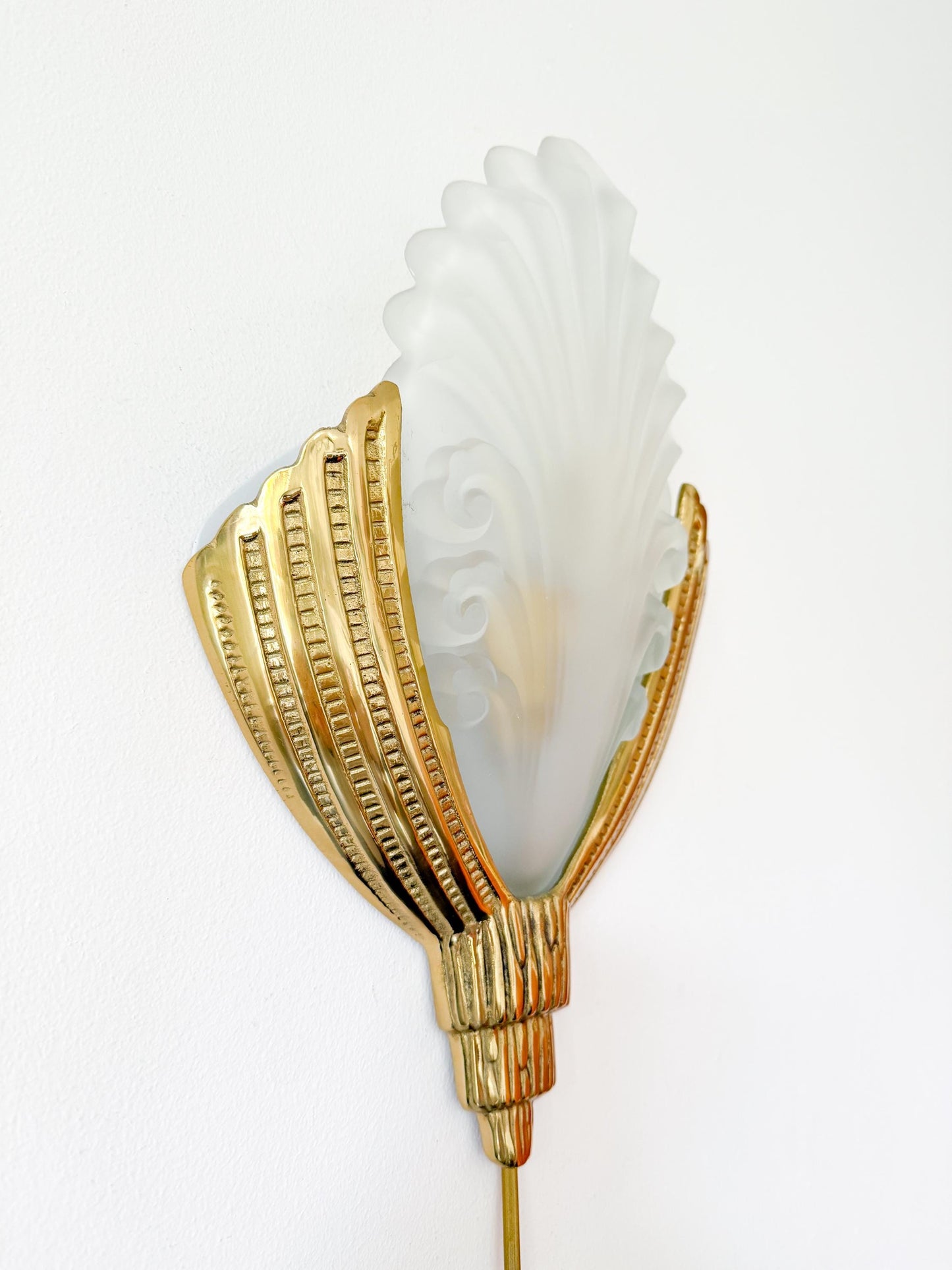 Art Deco Wall Sconce by Marcel Hudry & Val Saint Lambert | 1930s