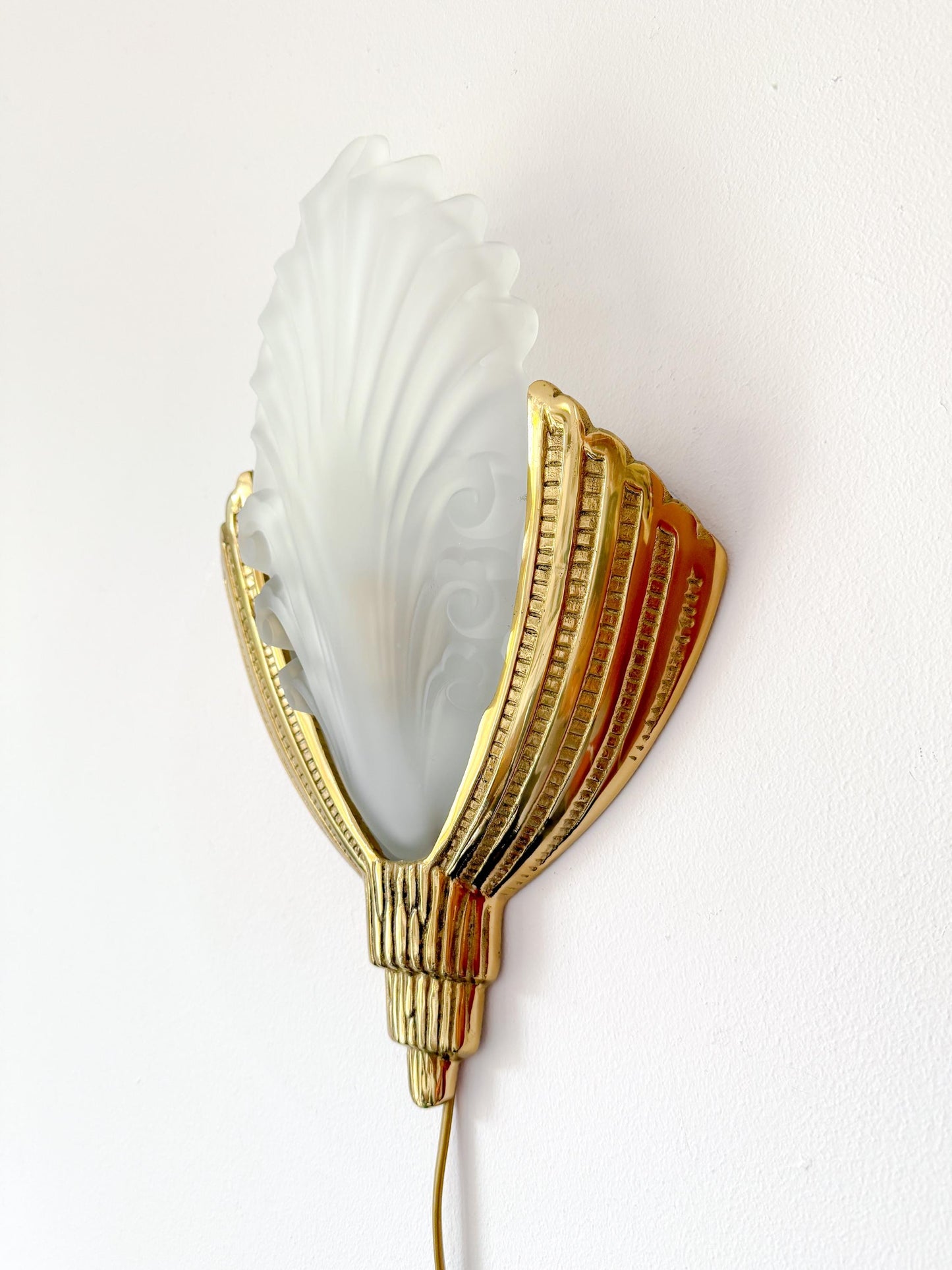 Art Deco Wall Sconce by Marcel Hudry & Val Saint Lambert | 1930s